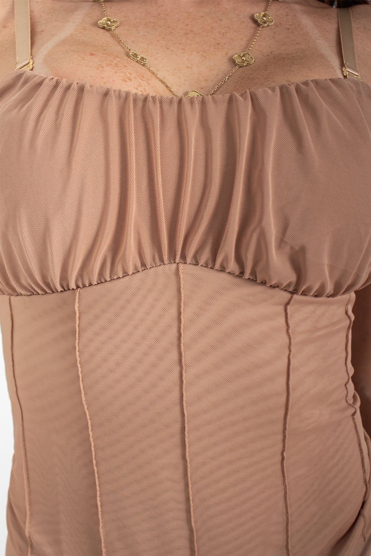 Body mesh y tirantes