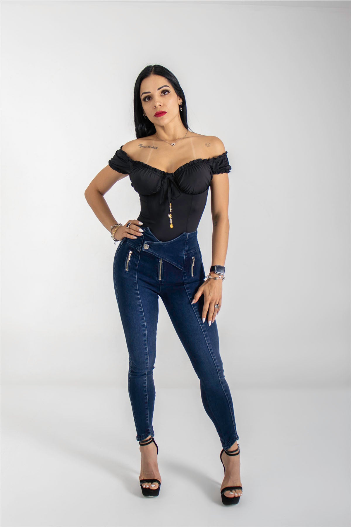 Jeans colombianos tiro alto un botón