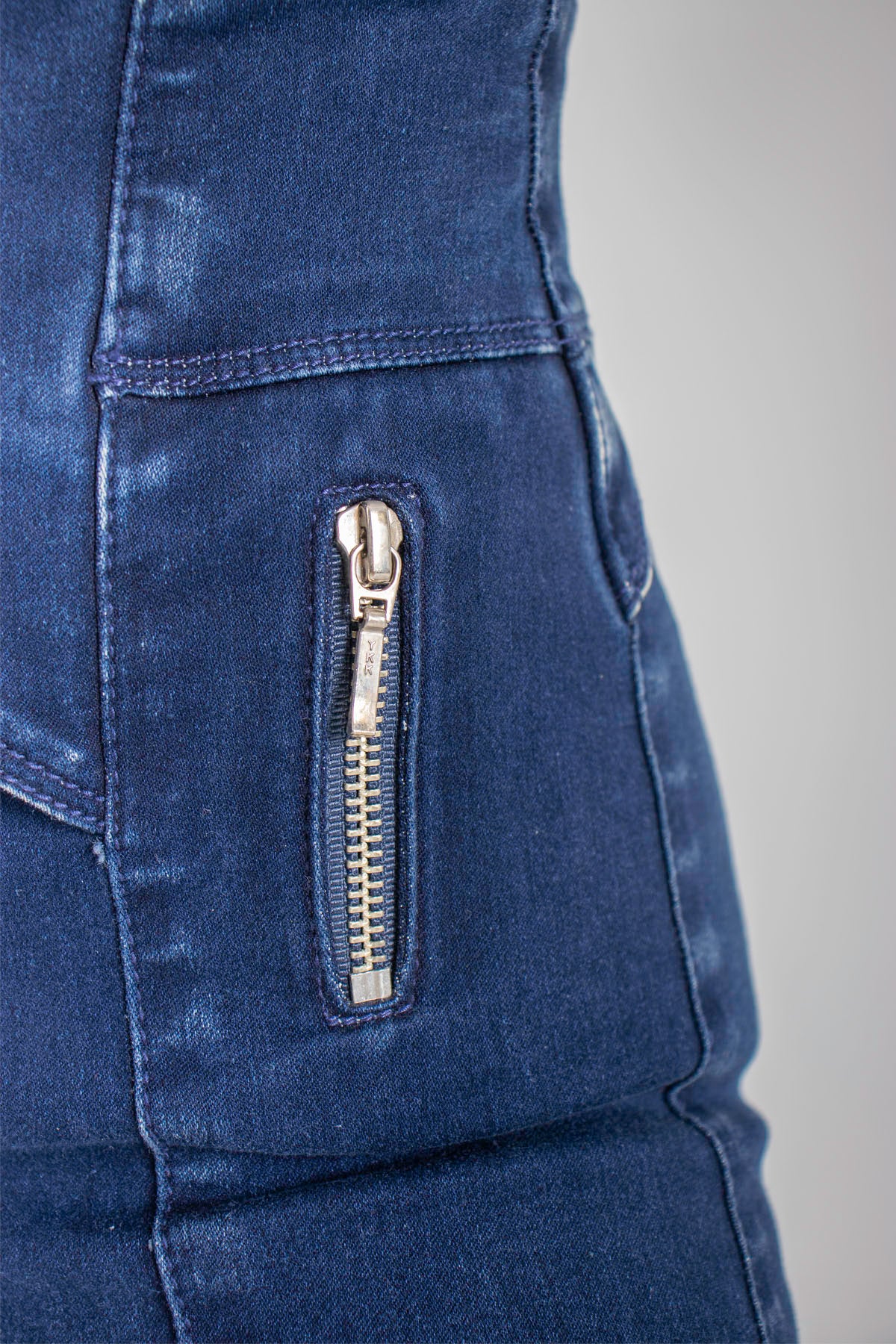 Jeans colombianos tiro alto un botón