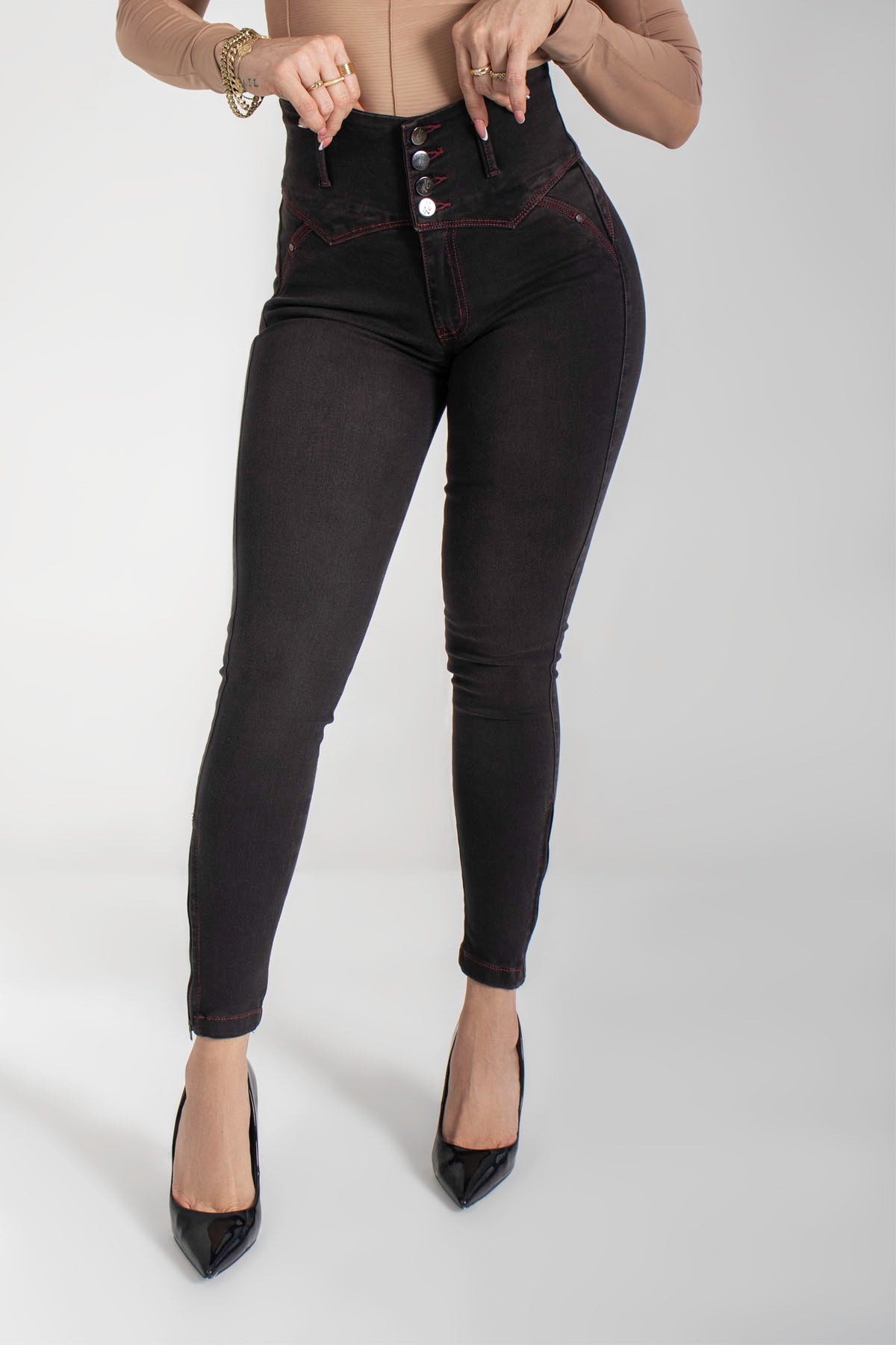 Jeans colombianos tiro alto 4 botones